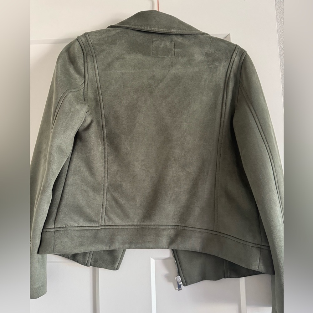 Women's Suede Moto Jacket - Picture 3 of 5